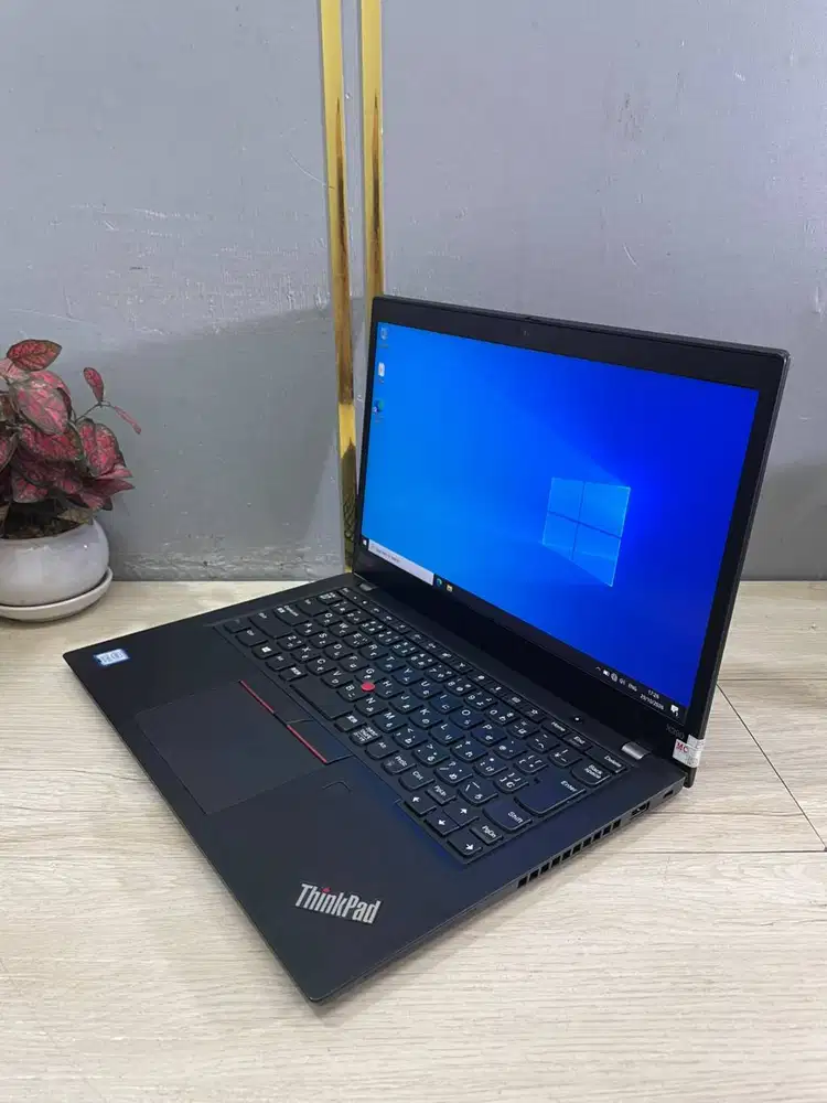 LAPTOP LENOVO X390 i5 GEN8 8/256 LAYAR 13.3 INCH *ET