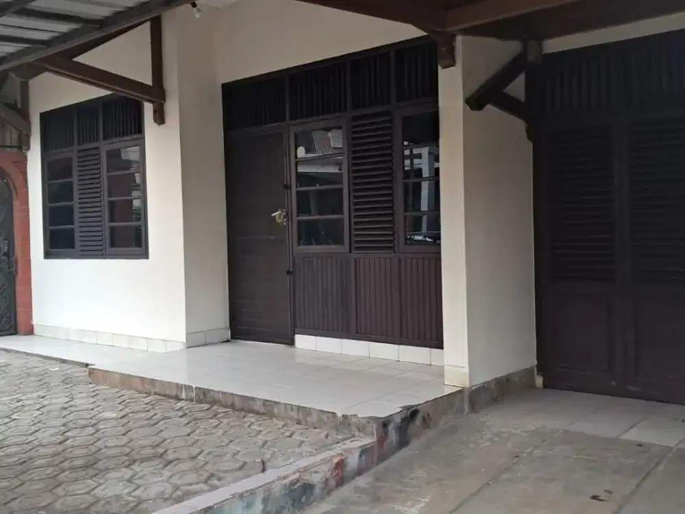 Disewakan Rumah Siap Huni di Sayap Buah Batu Bandung