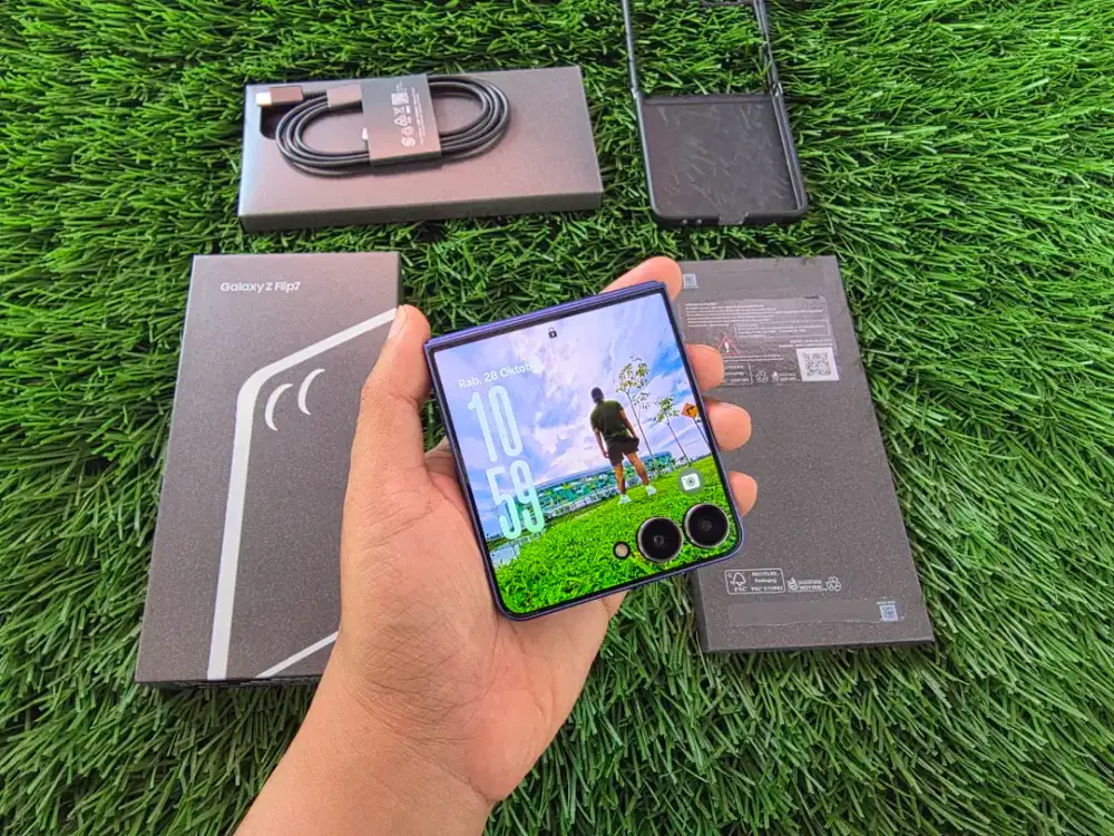 Cod Tembung Samsung Z Flip 7 Mulus 99% Garansi Resmi 7 bulan