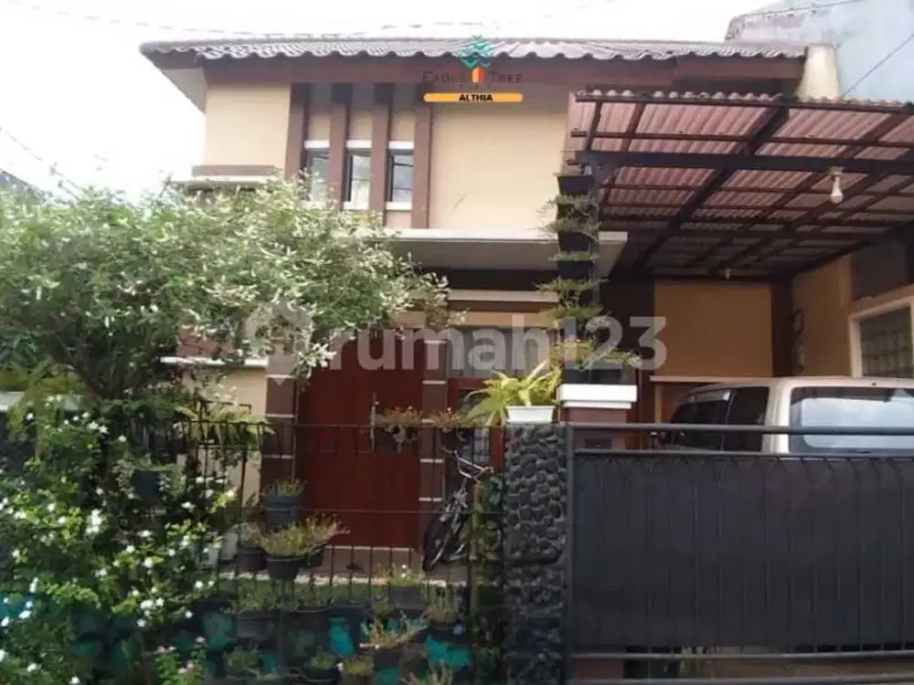 Rumah Hook 2 Lantai Dalam Komplek Sektor 4 Bintaro Jaya