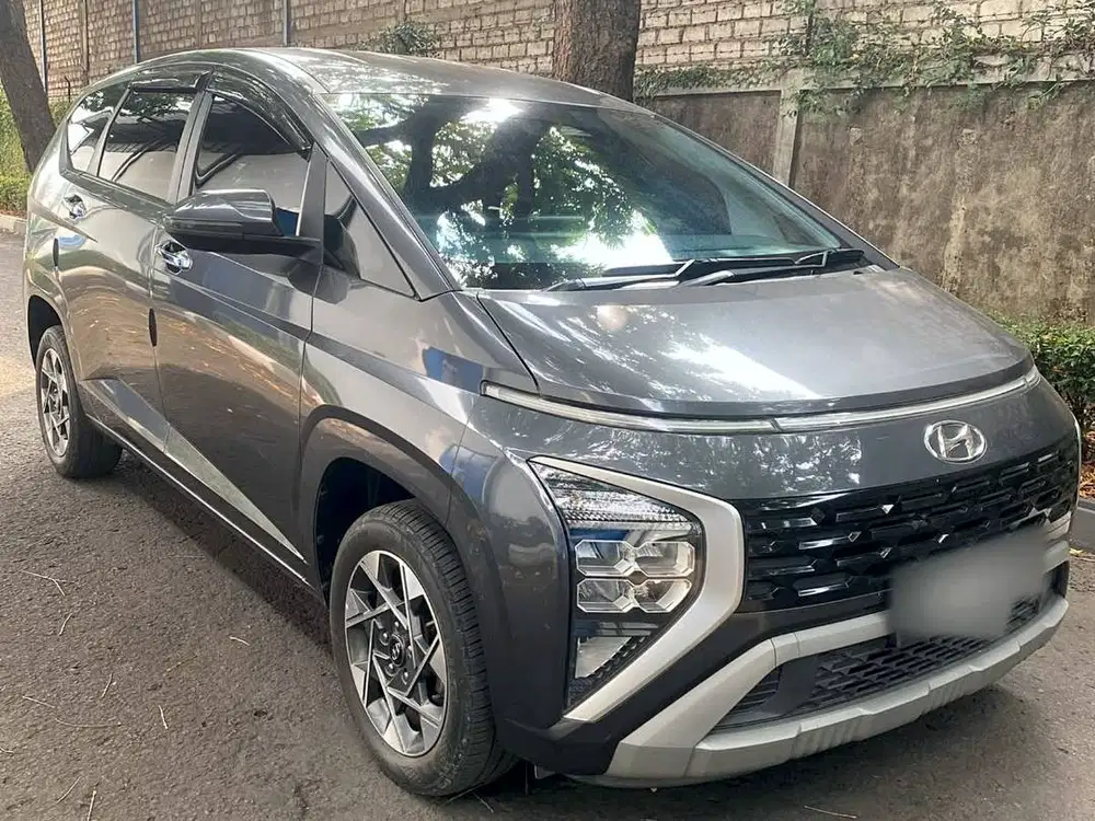 Hyundai Stargazer 1.5 Prime AT 2022 Abu-abu KM Rendah 40rb