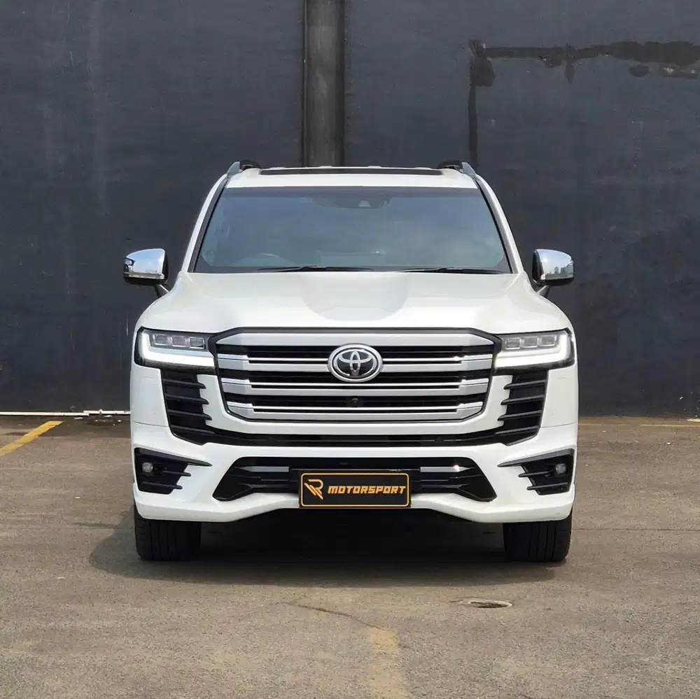 (Km:10rb) Landcruiser VXR300 2024 low km VXR 300 Lc300