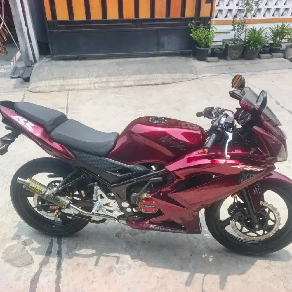 Ninja 2013 rr warna merah