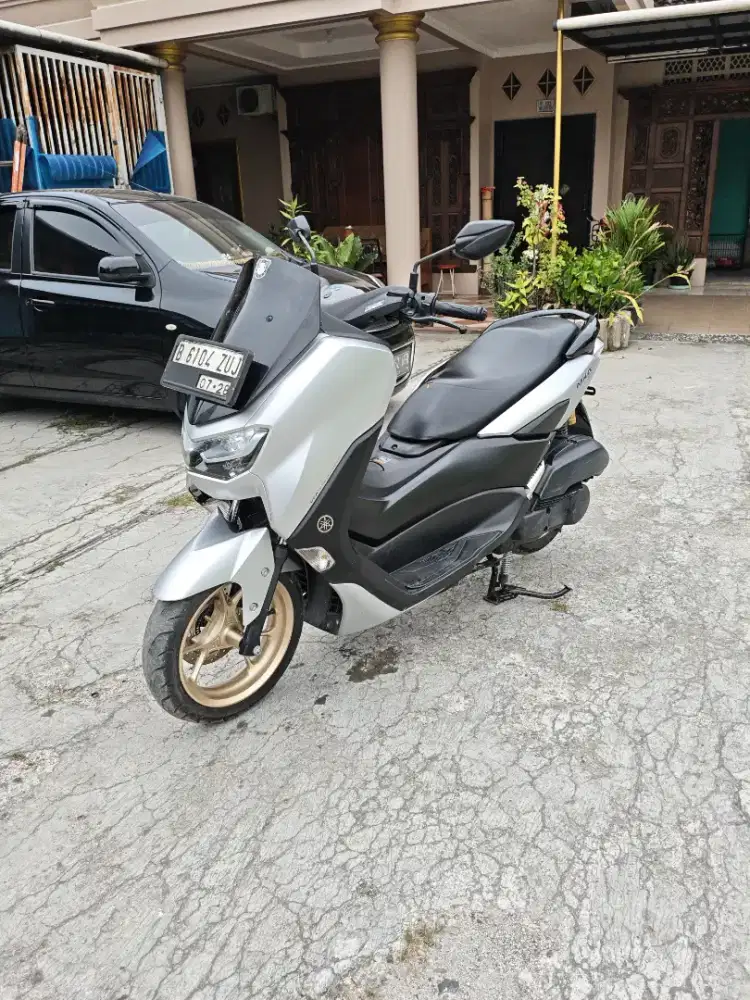 YAMAHA. NMAX SILVER KYLES