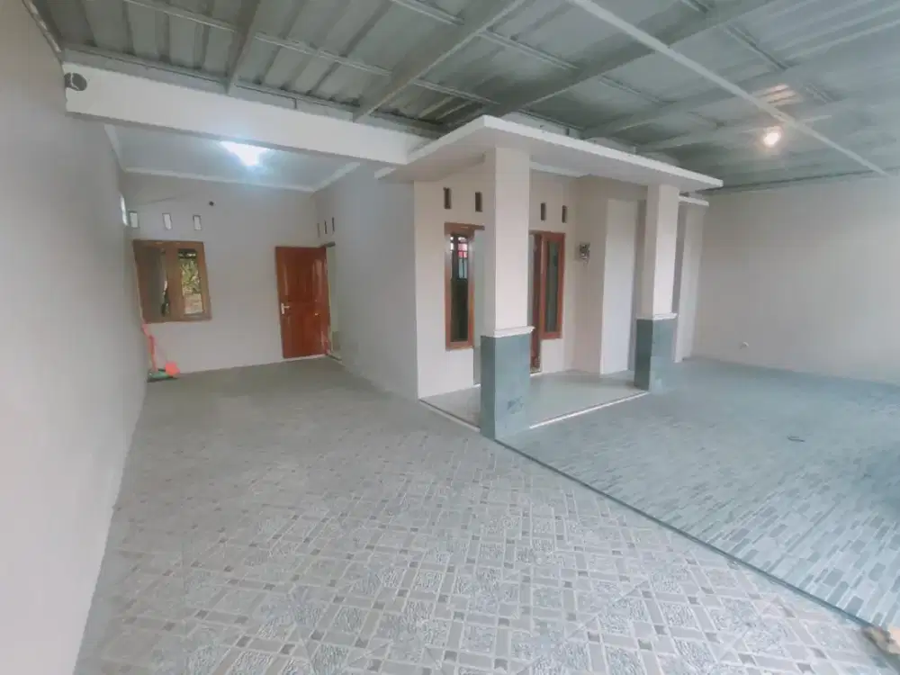 Dijual Rumah strategis di Tengah Kota Solo - Mankubumen Banjarsari