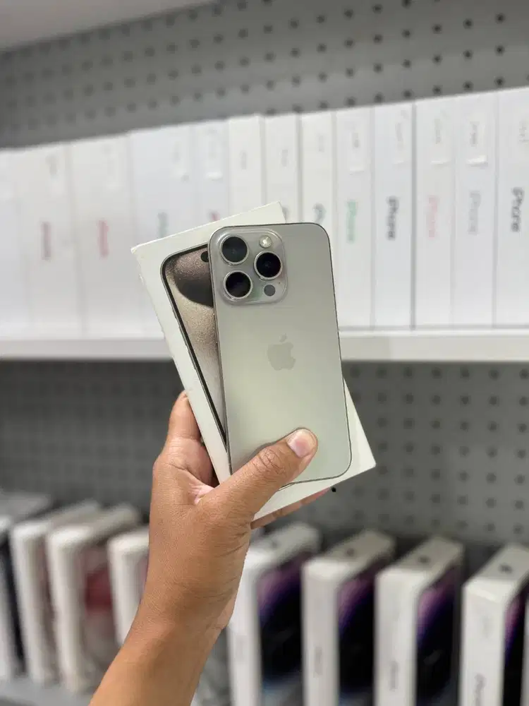 IPHONE 15 PRO MAX 512 SECOND RESMI IBOX FULLSET