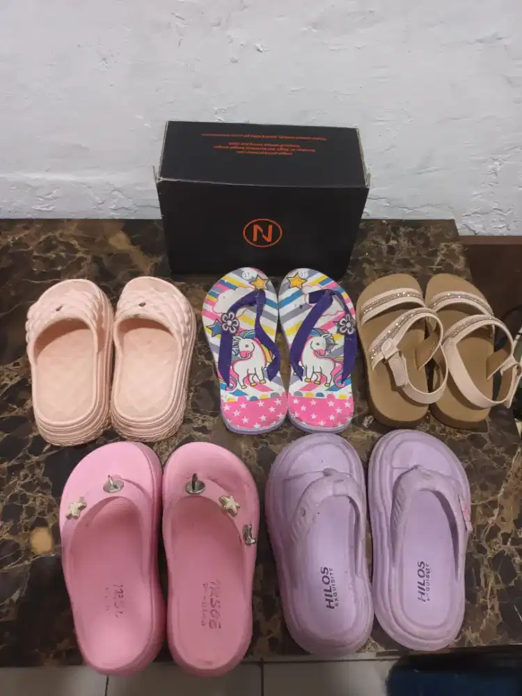 sandal anak size 24 /25