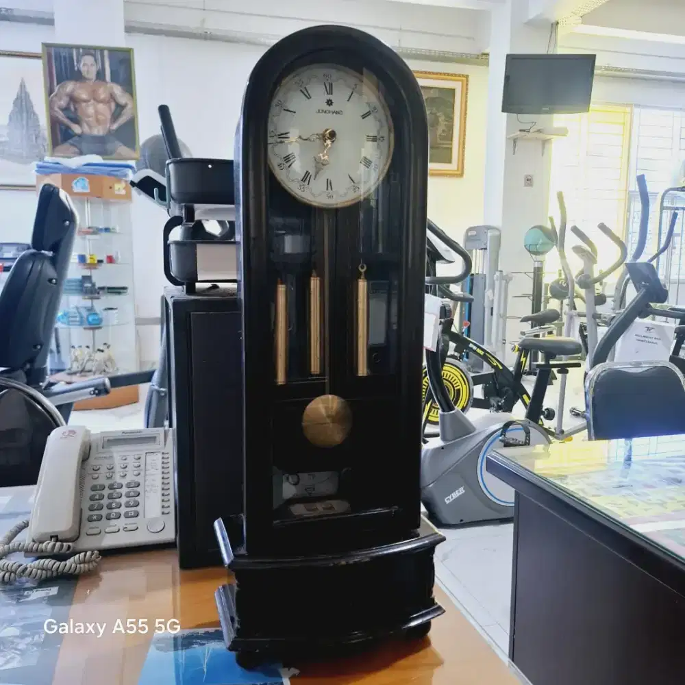 Jam Meja Antik Second Merk Junghans