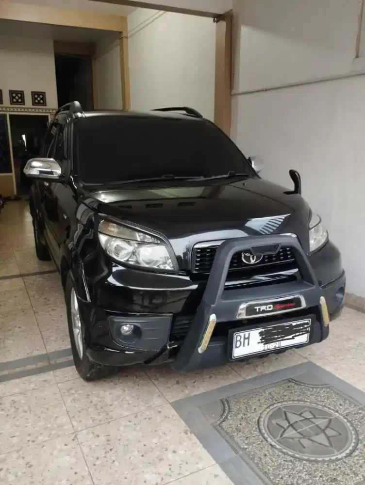 Rush S Trd Sportivo new Black interior 2013 AT