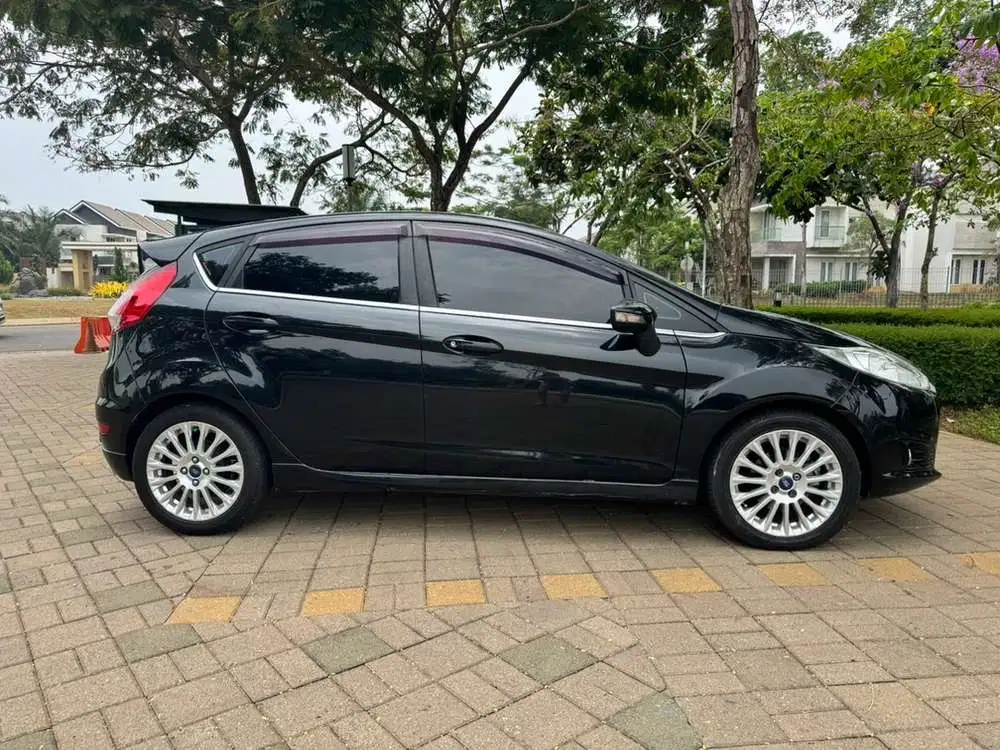 Ford Fiesta 2016 Bensin