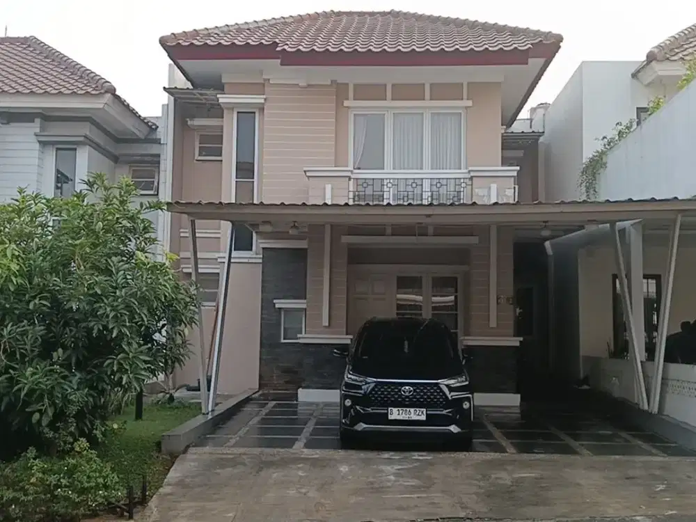 Rumah 2 Lantai di Legenda Wisata