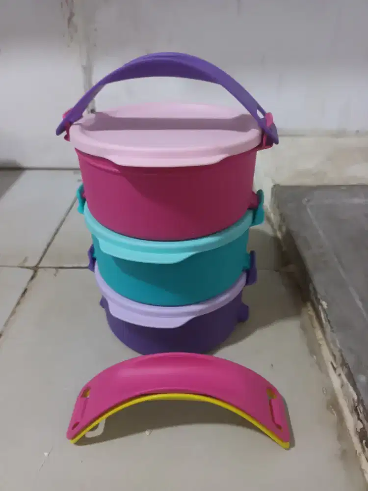 tempat makan dan minum