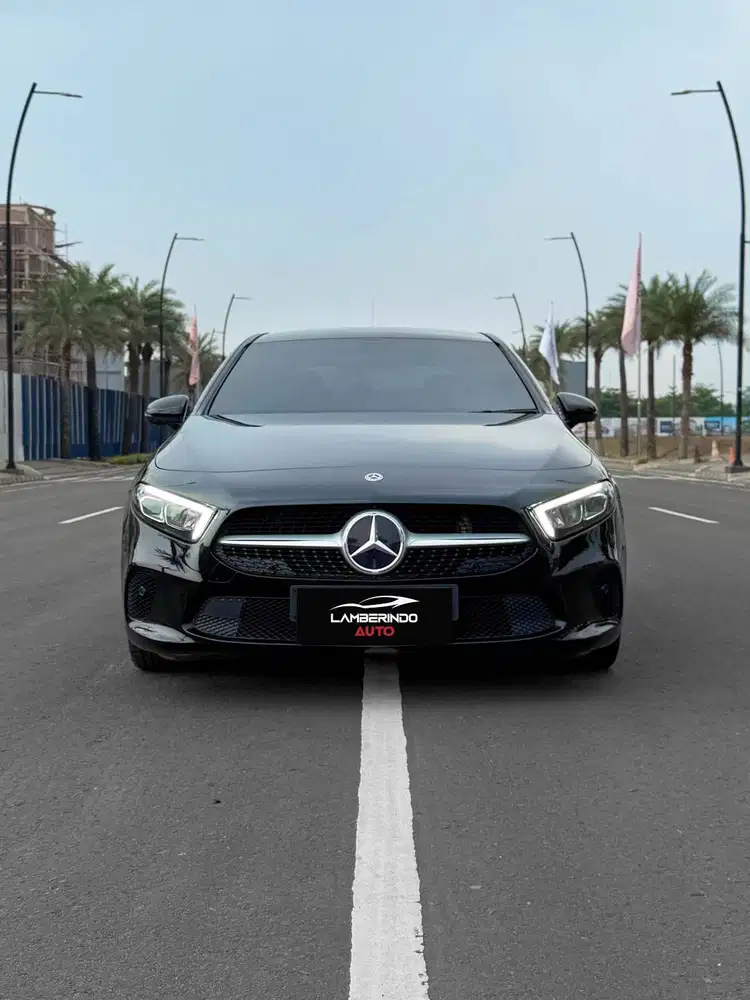 MERCEDES BENZ A200 1.3 PROGRESSIVE LINE 2021 LOW ODO !!