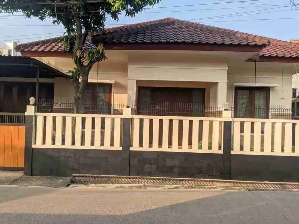 Disewakan Rumah di Lestari, Cirendeu Tangerang Selatan