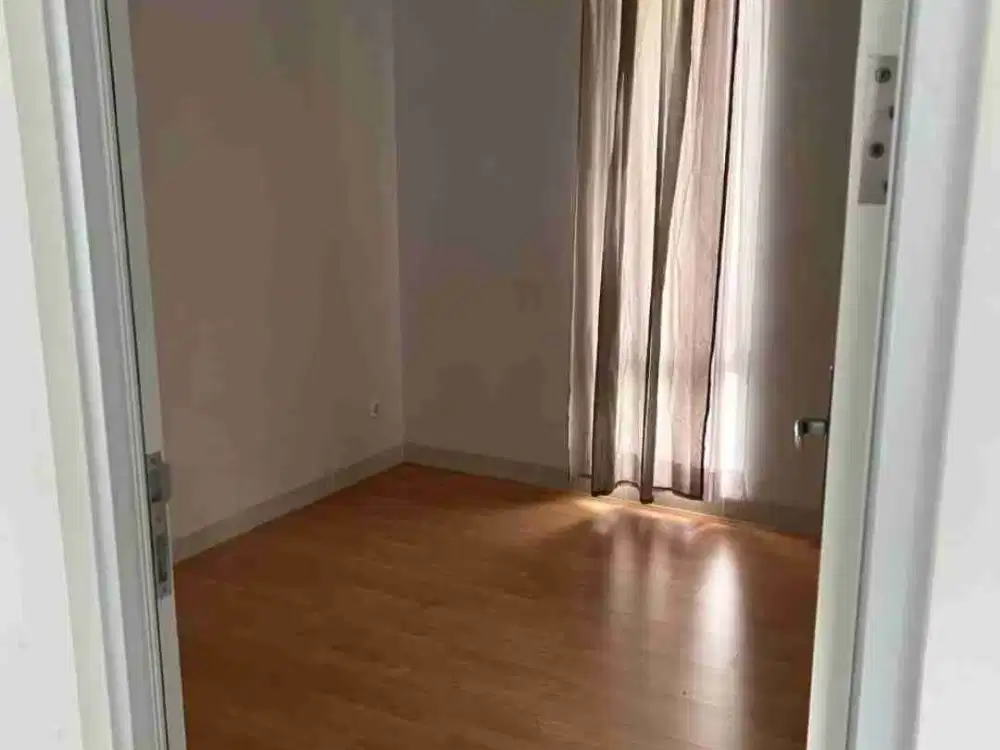 DI SEWAKAN RUMAH SIAP HUNI
