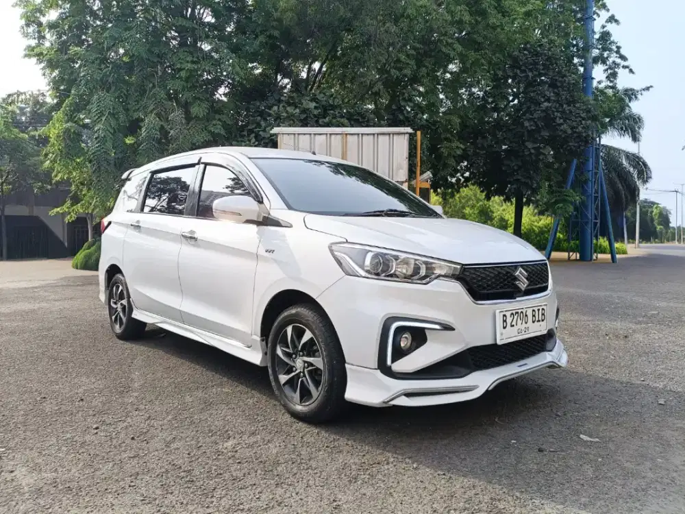 Suzuki Ertiga Sport AT 2022 Pearl White