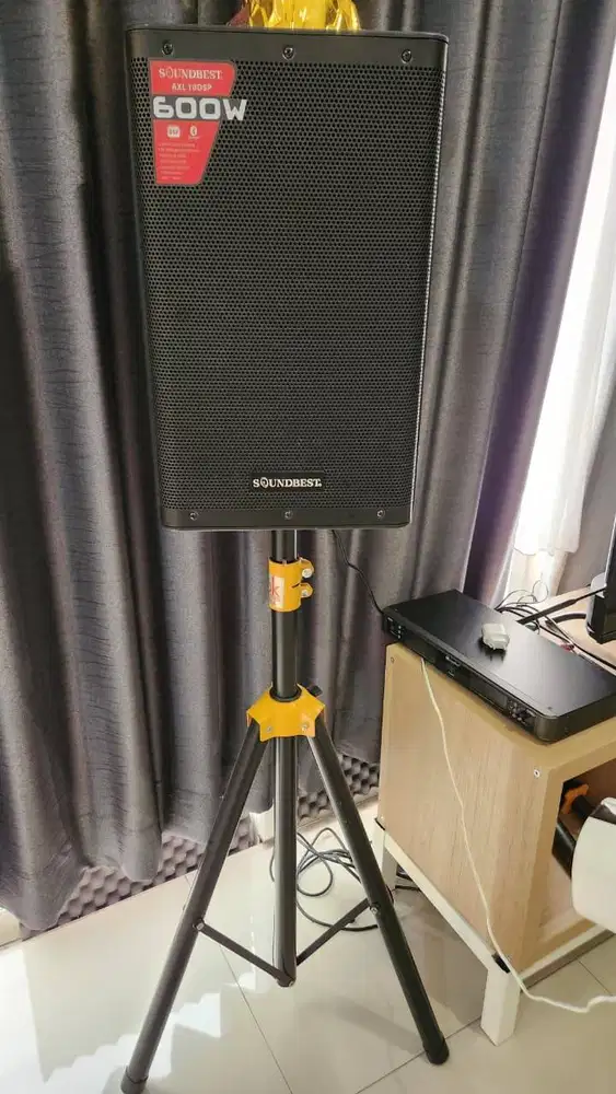 SPEAKER SOUNDBEST + AUDIO MIXER + MIX 1 SET ( HARGA JUAL 7JT (nego) )