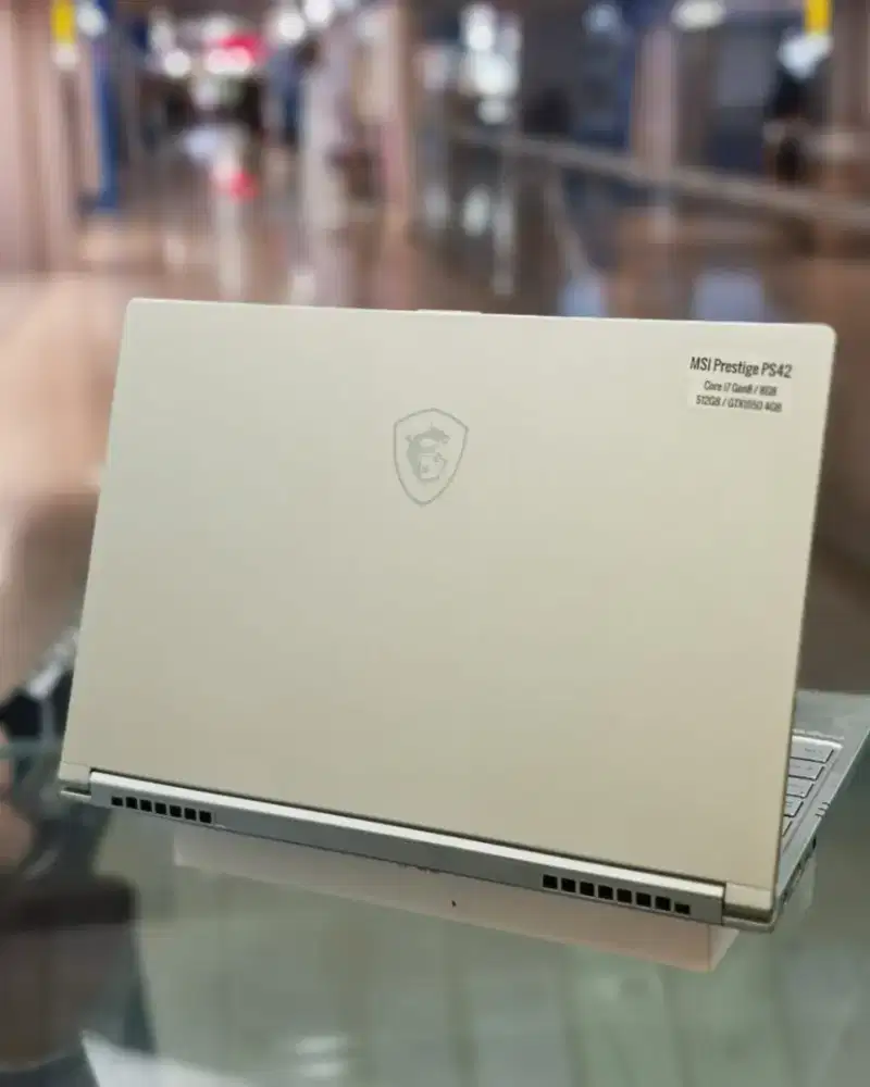 ​MSI Prestige PS42 Corei7 Gen8 - RAM8GB - SSD512GB - GTX1050 4GB | 98%