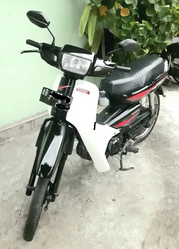 Honda Astrea Grand
