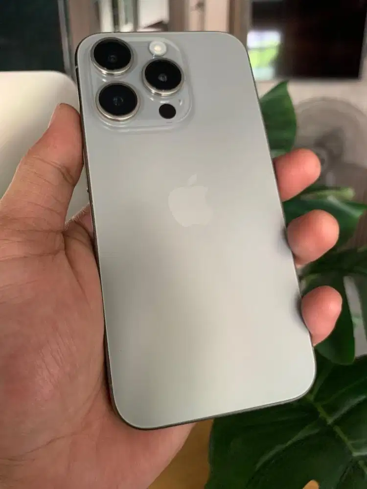 Iphone 15 pro 128 gb ibox