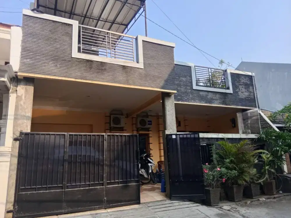 Rumah 2 Lantai Lokasi Strategis di Duta Kranji Bekasi