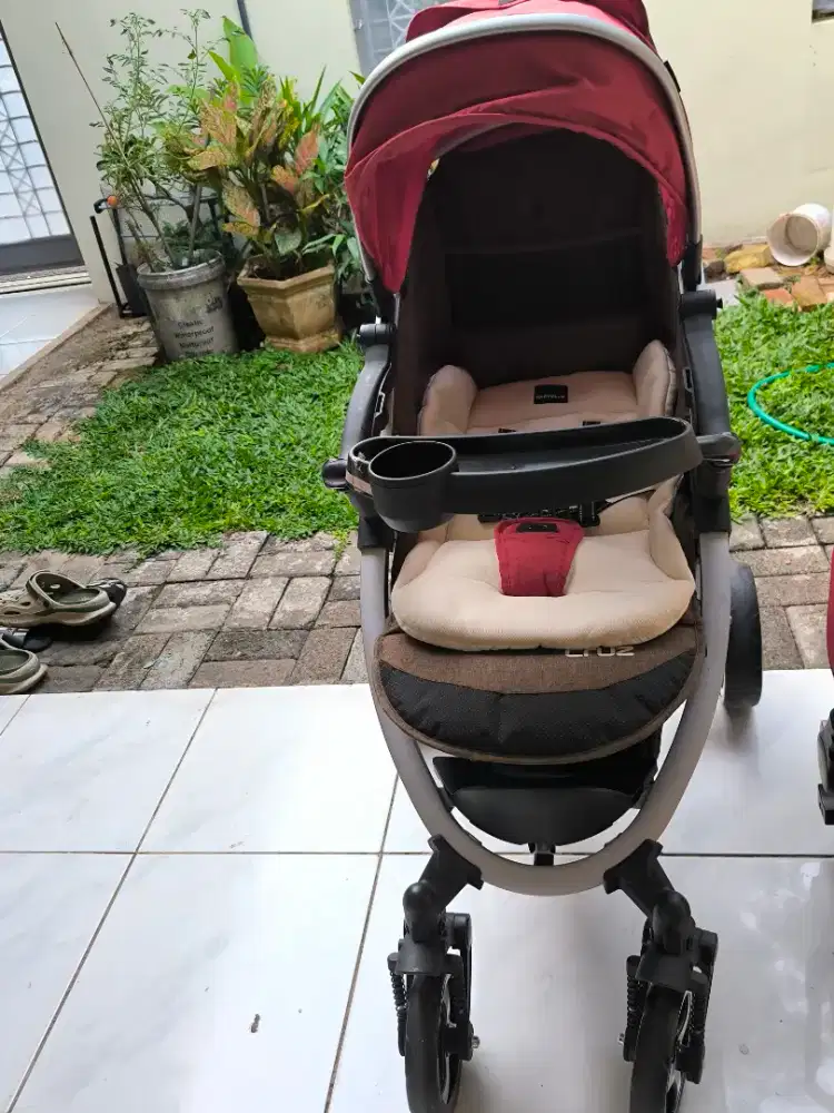 Jual stroler baby Elle Cruz plus carseat