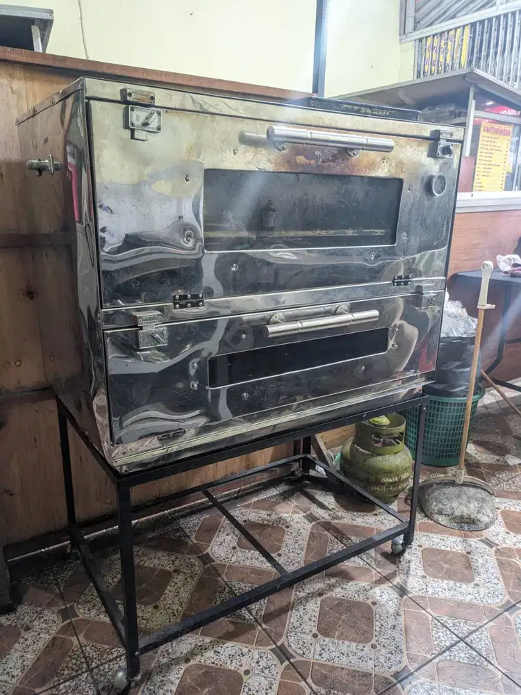 Oven gas api gede