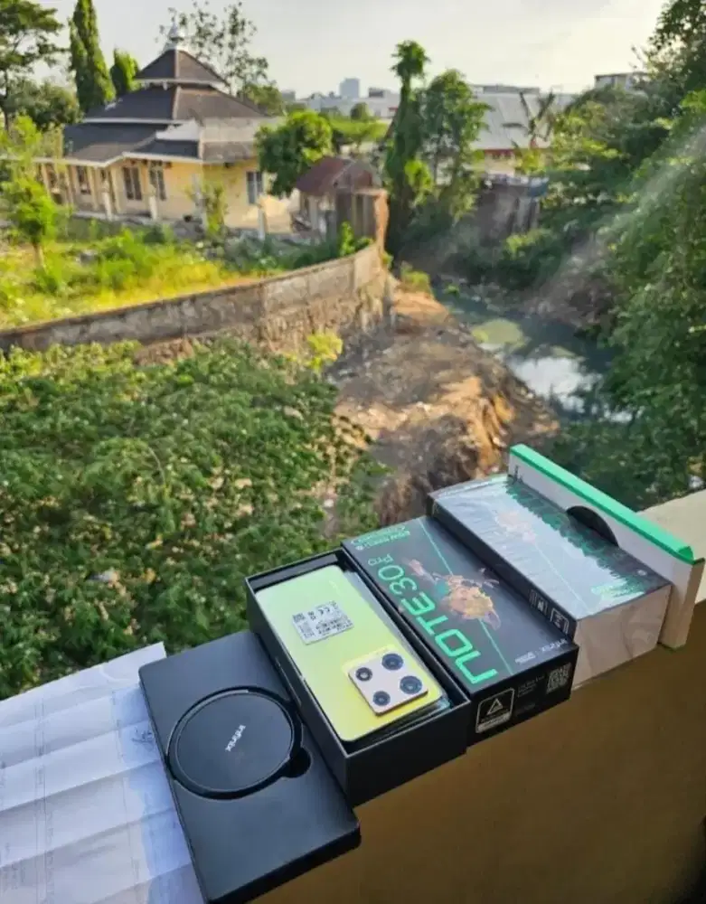 INFINIX NOTE 30 PRO 256 GB