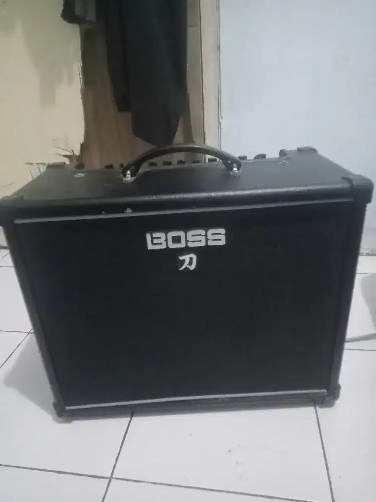 Amplifier boss katana second