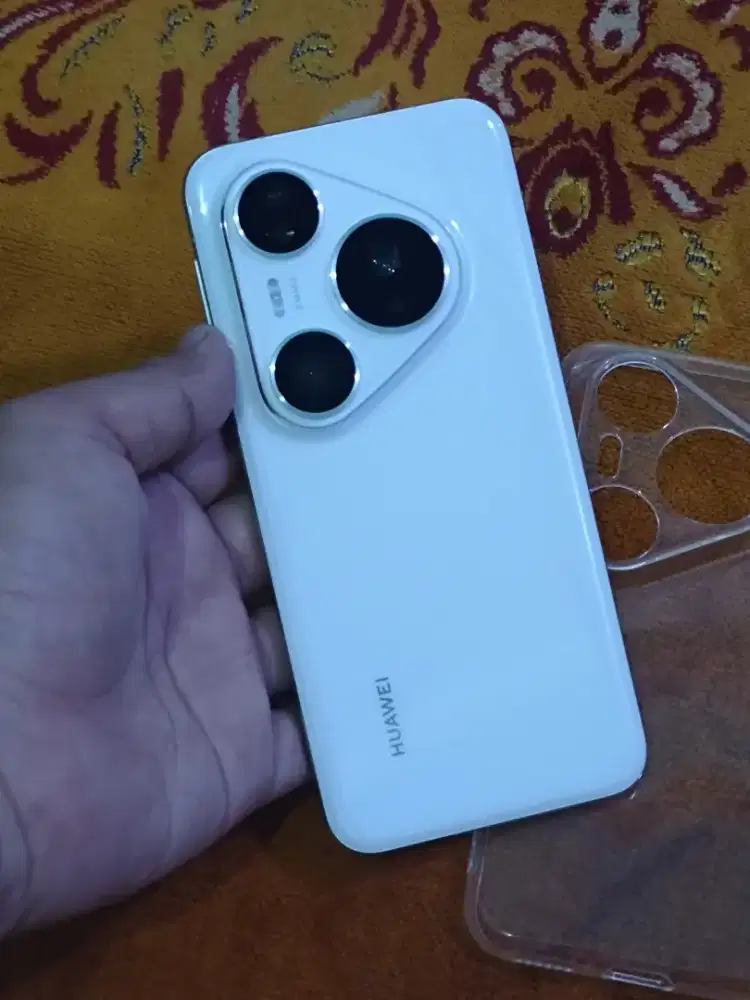 Huawei Pura 80 Pro ram 12 internal 512 unit dan case aja mulus