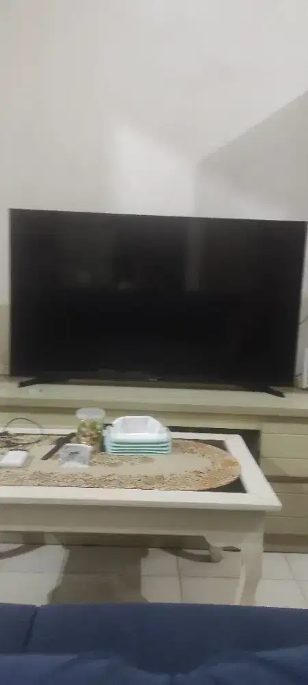 Televisi smart tv samsung 49 in  + PS3
