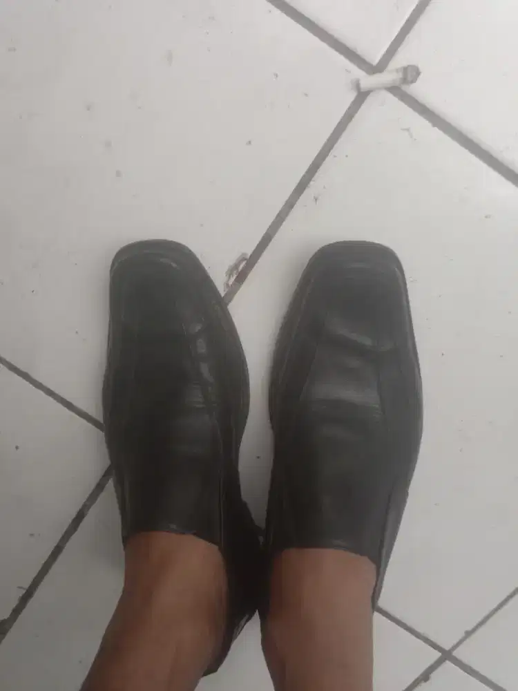 Sepatu formal/ pantoper slip on merek rdward forerr nom 42
