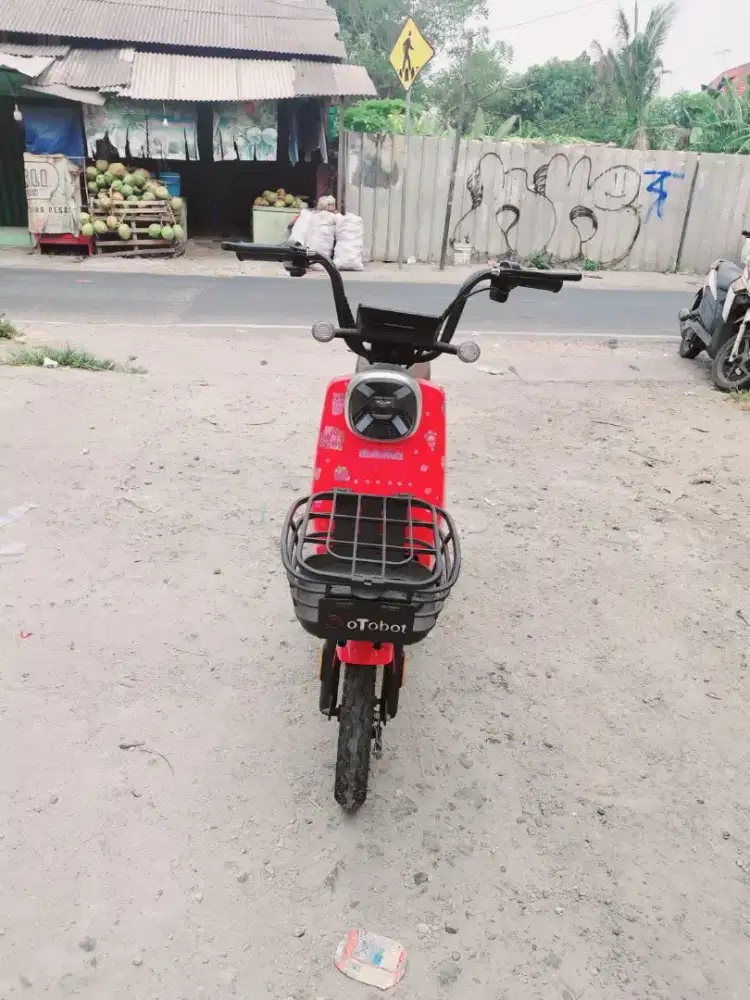 SEPEDA LISTRIK OTOBOT T205