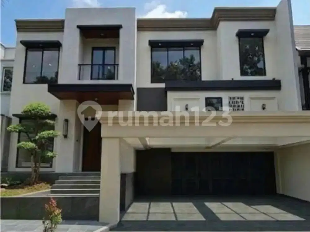 Rumah Mewah Siap Huni dengan Private Pool di Giri Loka BSD
