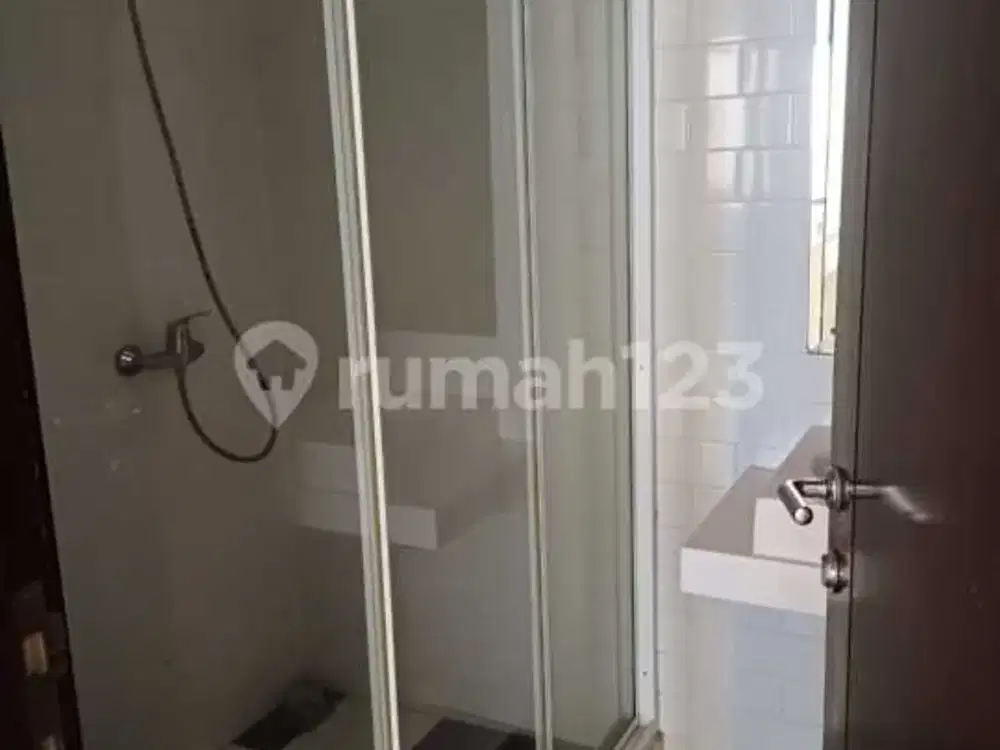 Disewakan Rumah Rapi di Avani Anantha BSD