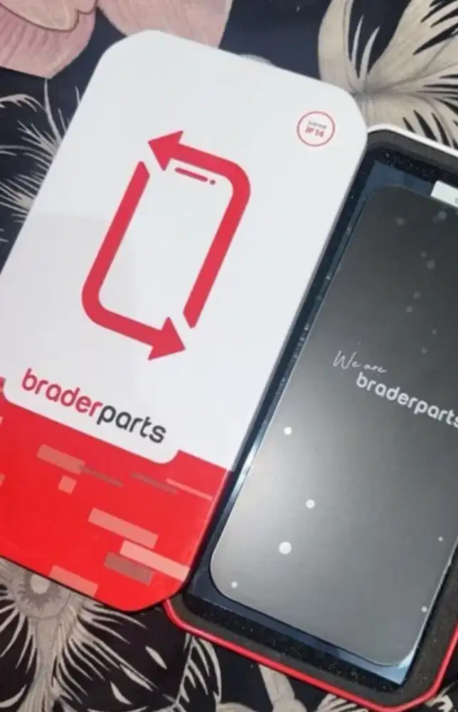 LCD IPHONE 14 MASIH BARU