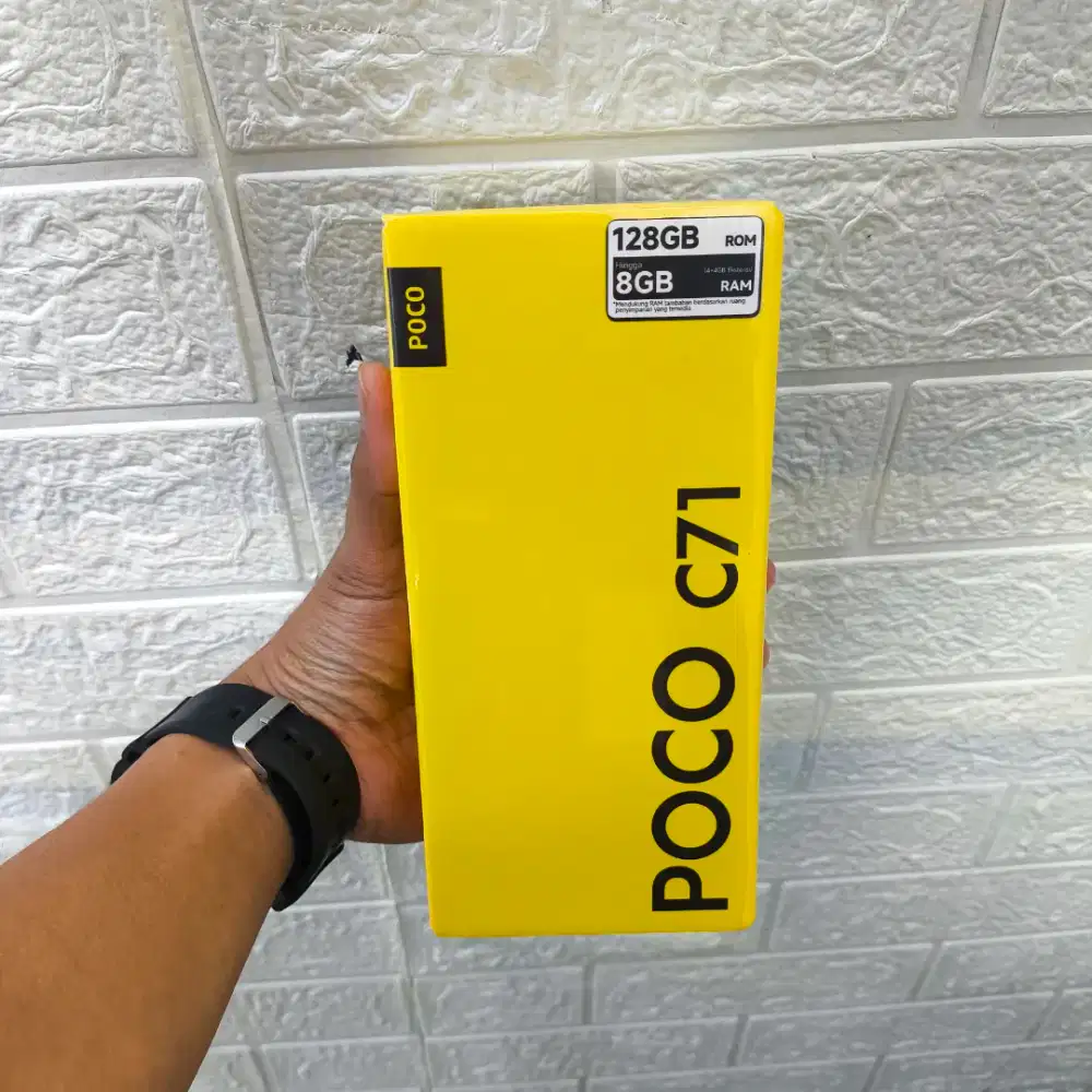 Poco c71 4/128 (Gold & Black) New