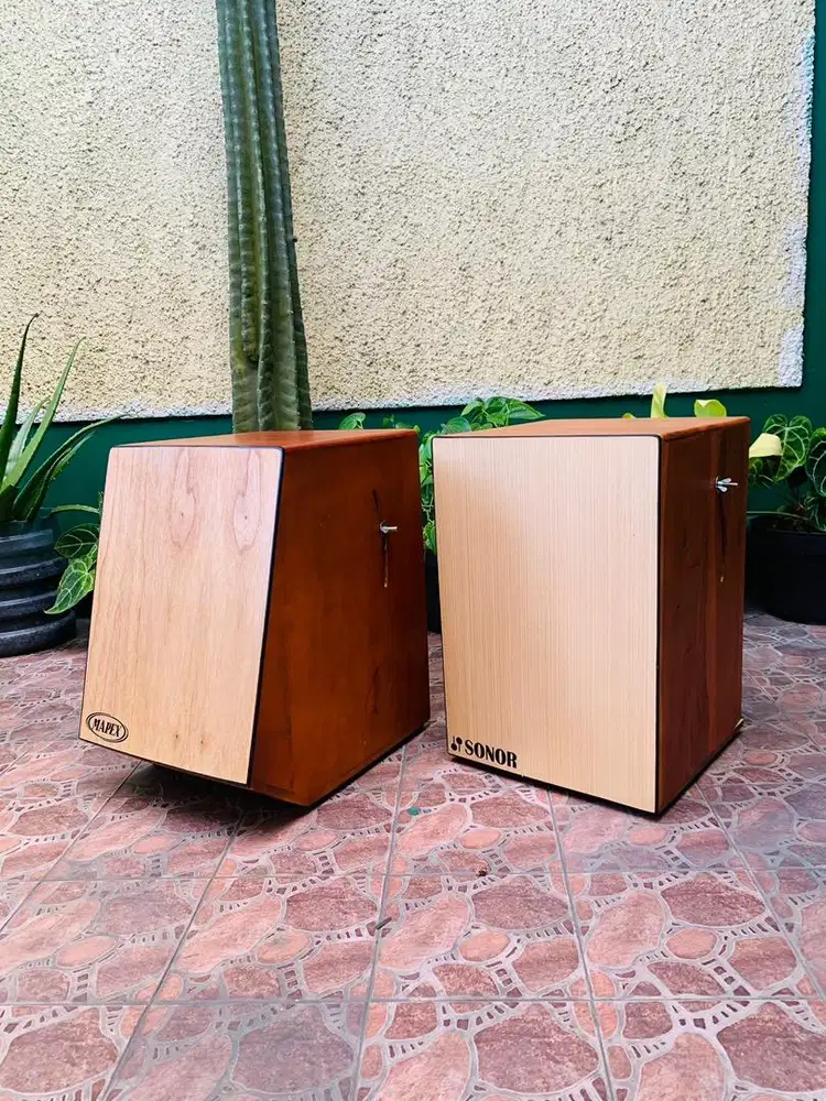 Cajon standart size