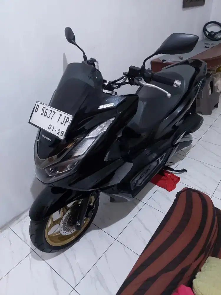 Honda PCX ABS th.2021 (pemakaian th.2022)