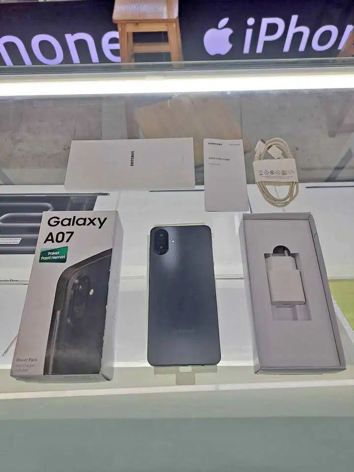 Second Samsung Galaxy A07 4/64GB Black Garansi Resmi ON 12 February