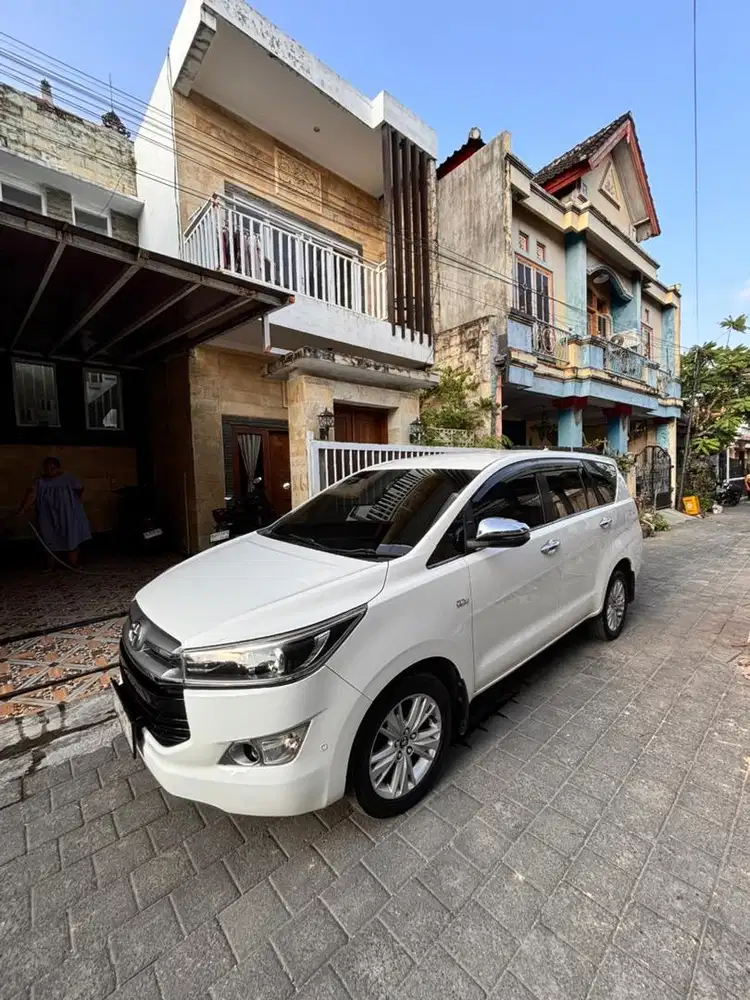 DiJual Innova Reborn Type Q 2.0 Bensin Matic