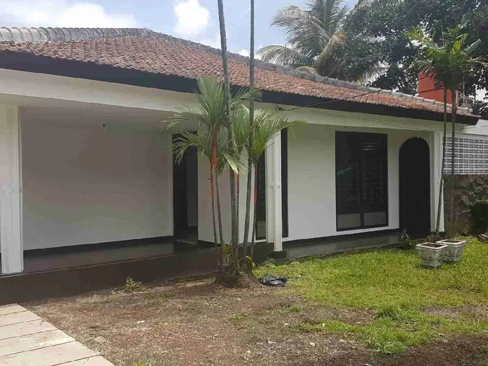 Disewakan Sayap Lodaya Cocok Untuk Cafe, Kantor, dan Usaha Lainnya