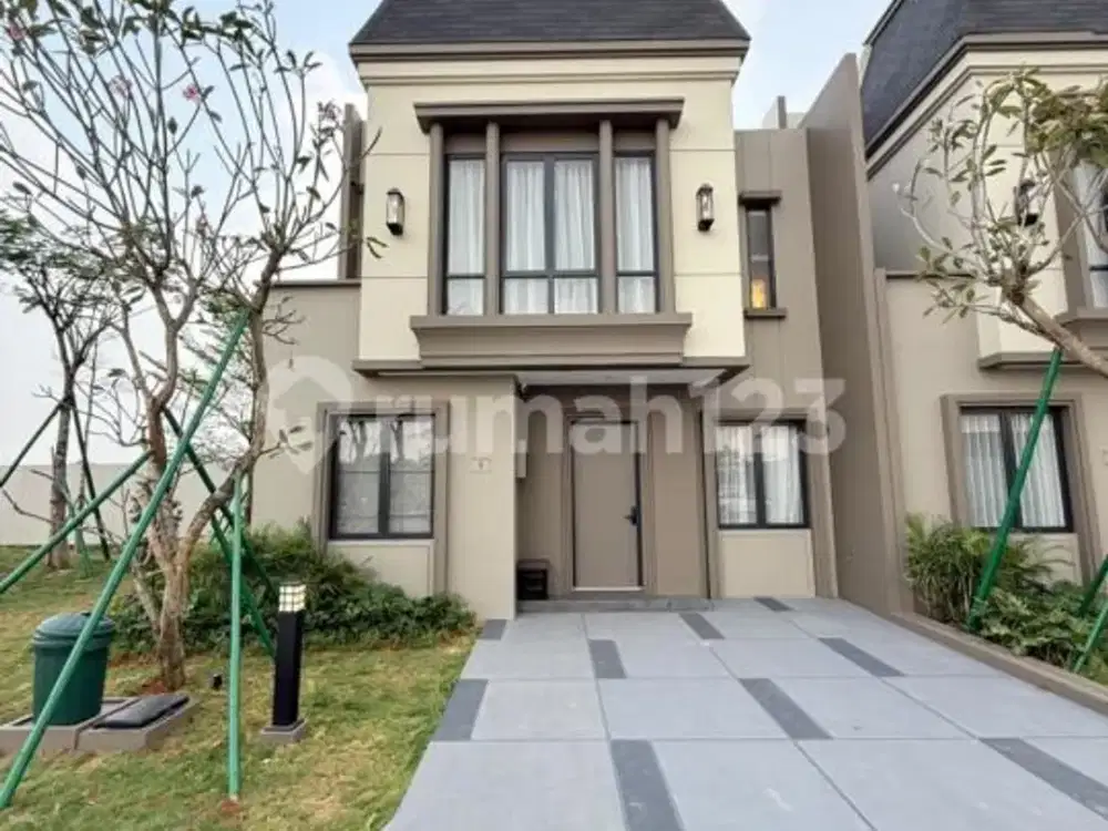 Rumah 2 Lantai Tipe L8 Mimosa Paramount Petlas Huninan Lega