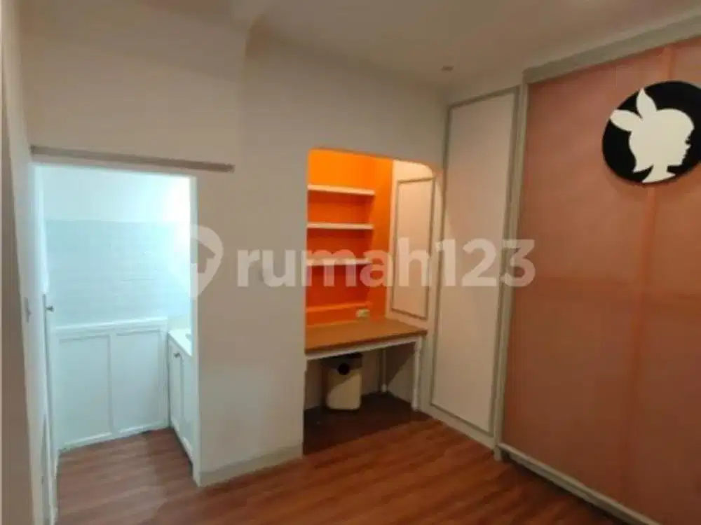 Disewakan Rumah Cantik Minimalis Cluster Amarillo Gading Serpong