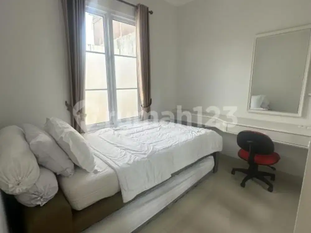 Rumah Hook Furnish PPJB 2 Lantai Turun Harga di Gading Serpong