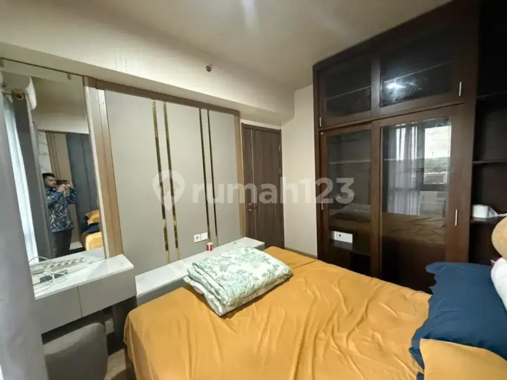 Disewakan Unit Apartemen Skyhouse, Kensington 2Br, Furnish