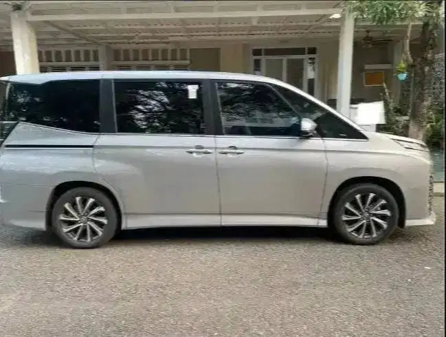 FOR SALE! Nissan Evalia SV 2013 – Surat Lengkap, Pajak ON, Nama Priba