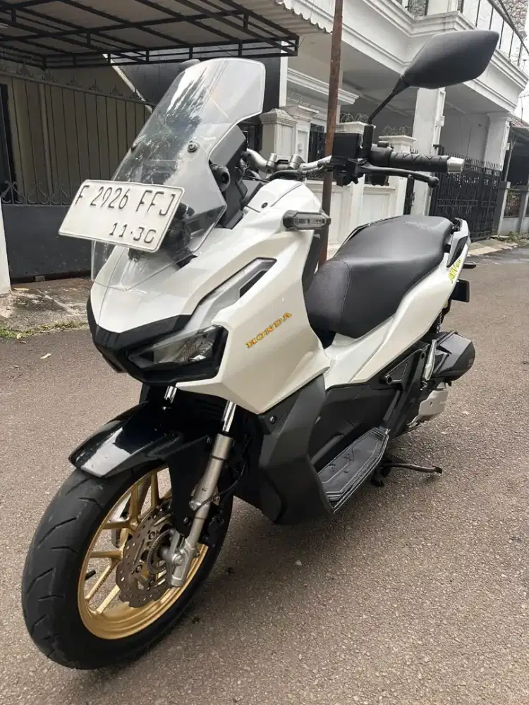 ADV 2020 CBS KM 17 RIBU PUTIH