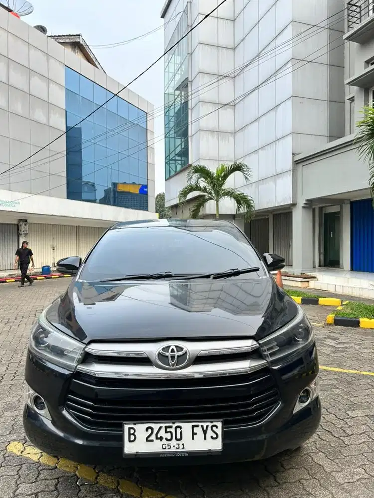 Innova Reborn V diesel 2018 Matic
