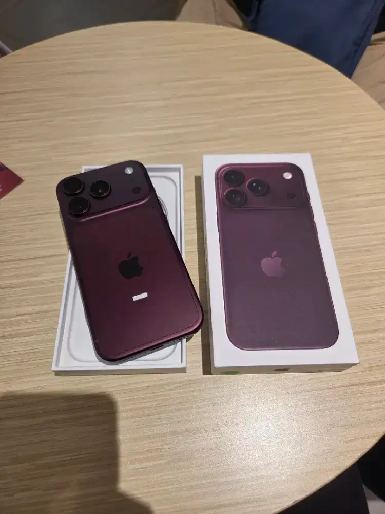 FREE 1X CICILAN IPHONE 18 PRO MAX 256GB